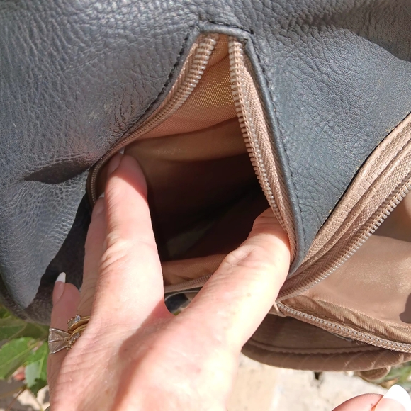 2 Piece Set MultiSac Stylish Black and Tan Women's Bag - Picture 4 of 7